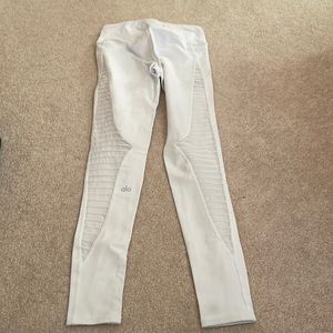 Alo yoga leggings